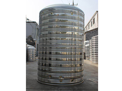 圆柱形保温水箱